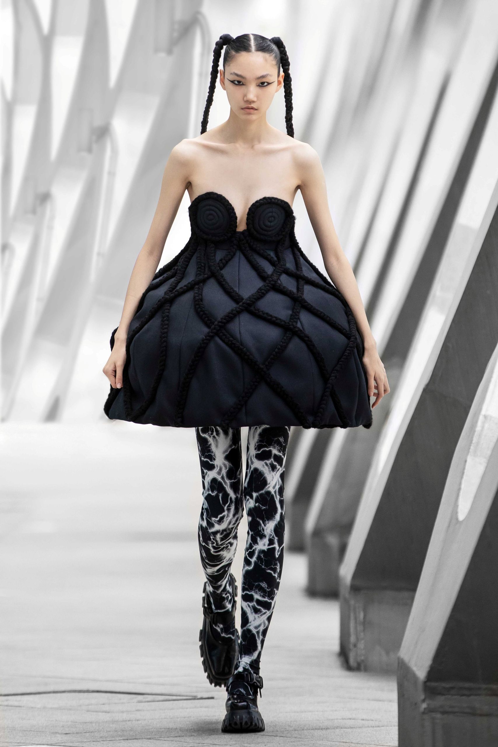 00012-Annakiki-RTW-fall-21