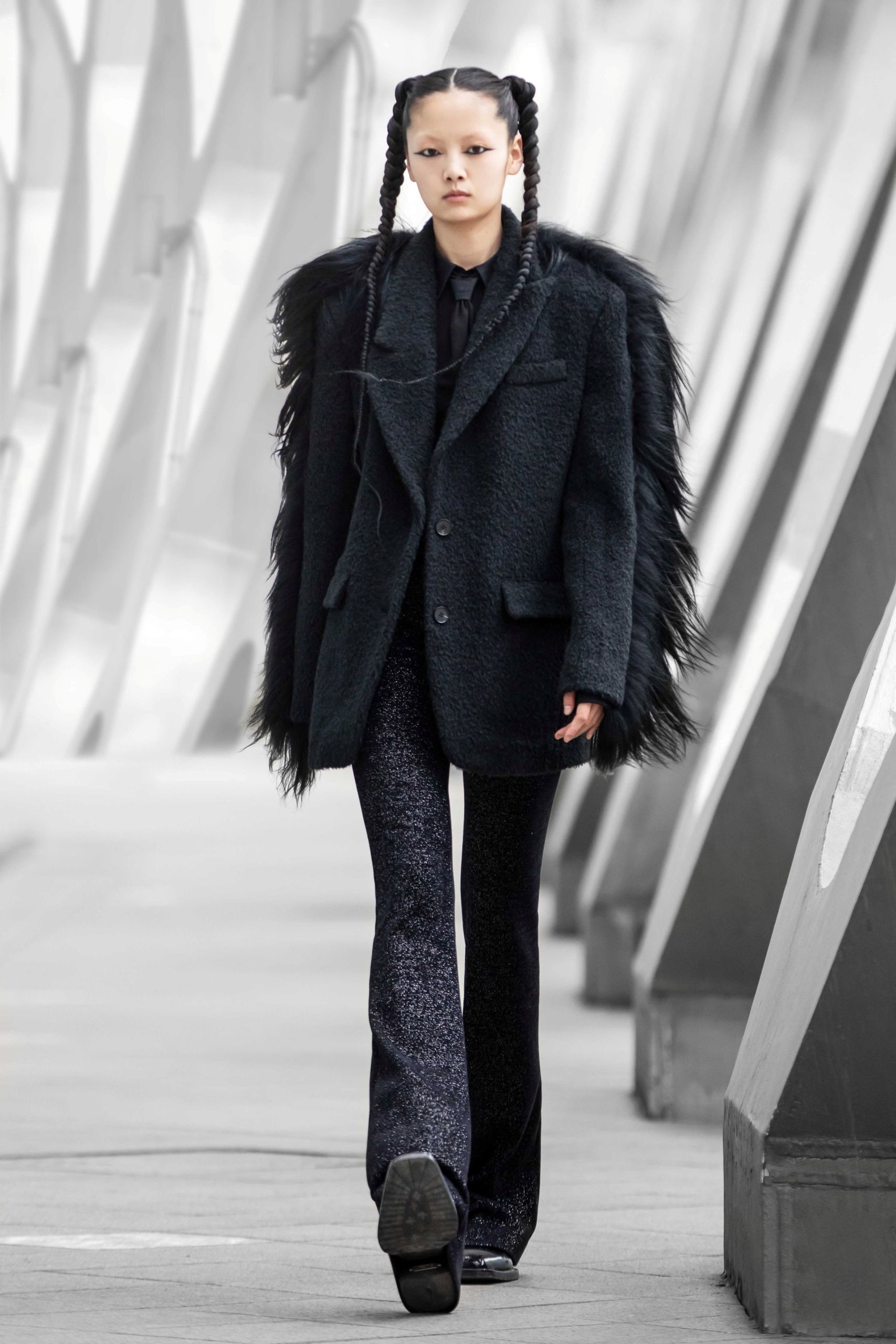 00043-Annakiki-RTW-fall-21