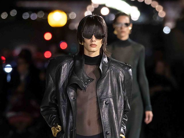 Saint_Laurent_SS23_046.wid22th-1280_IyA2cIse6S3UbRi8